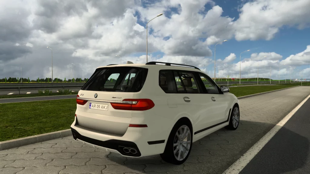 МАШИНА BMW X7 2023 V1.0